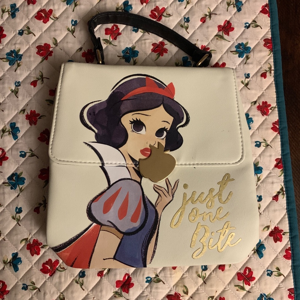 Disney Snow White "Just One Bite" Small Purse - Like New